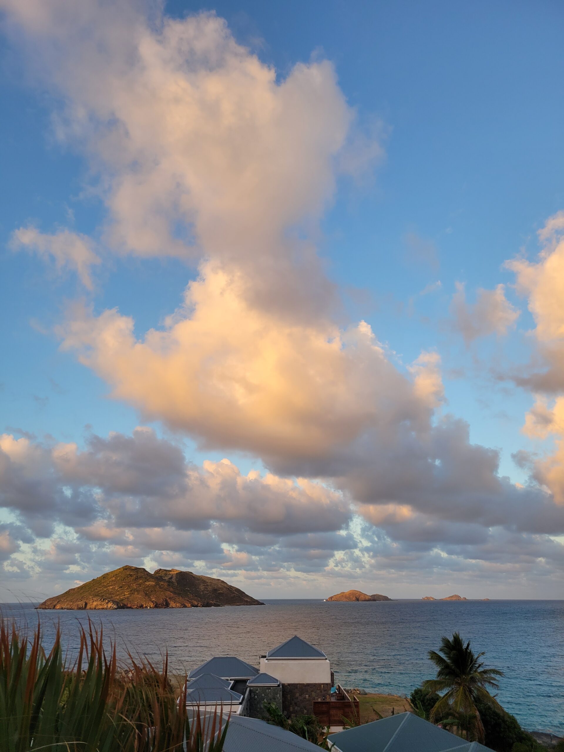 J'accuse? St. Barth reacts to "Clouds on the Horizon"